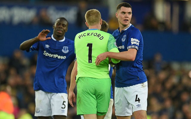 Il Tottenham chiede informazioni sul portiere dell’Everton Pickford