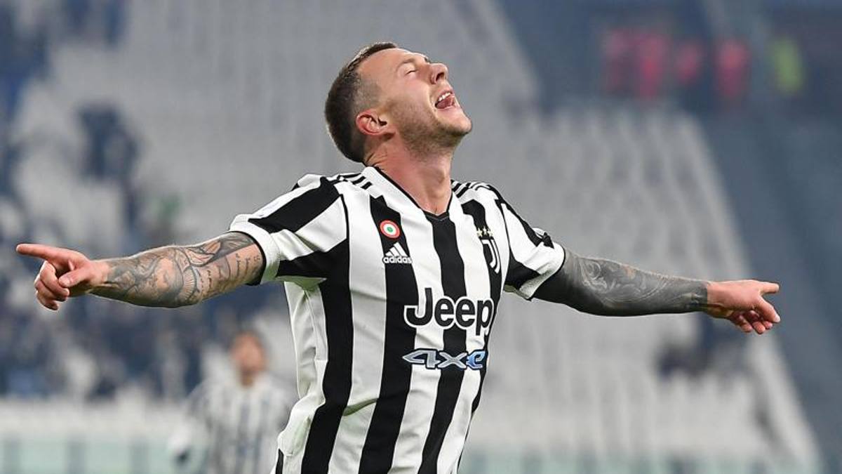 Gazzetta – Bernardeschi a Toronto, accordo vicino: raggiunge Insigne e Criscito