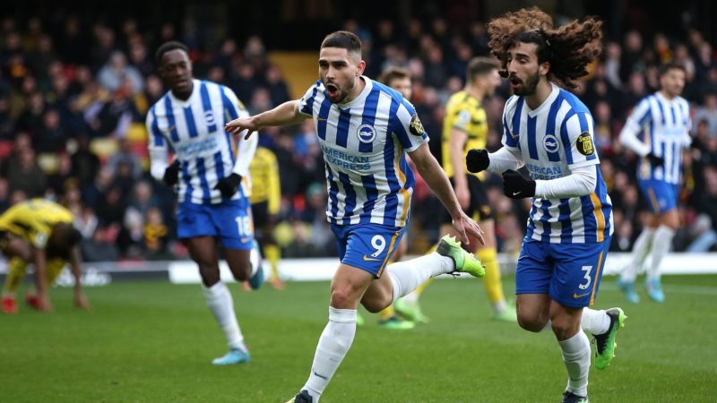 L’attaccante del Brighton Neal Maupay è oggetto della gara della Salernitana, squadra di Serie A