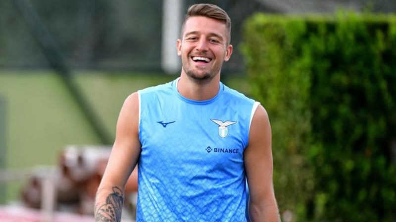 Gazzetta – Lazio-Milinkovic: ora il serbo potrebbe restare, ma il club punta al rinnovo del contratto