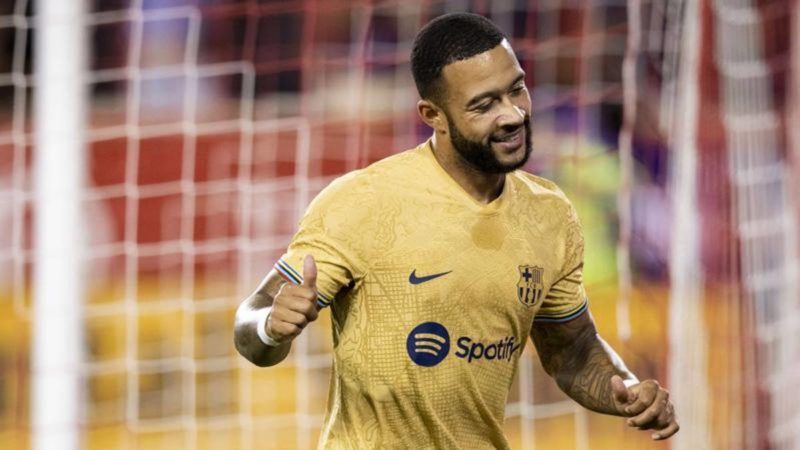 GdS – Juve, Depay verso l’addio al Barça ma prende tempo: cosa c’è dietro