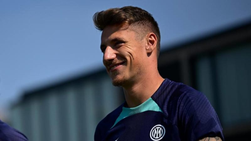 GdS – Pinamonti al Sassuolo, 20 milioni all’Inter. Raspadori al Napoli