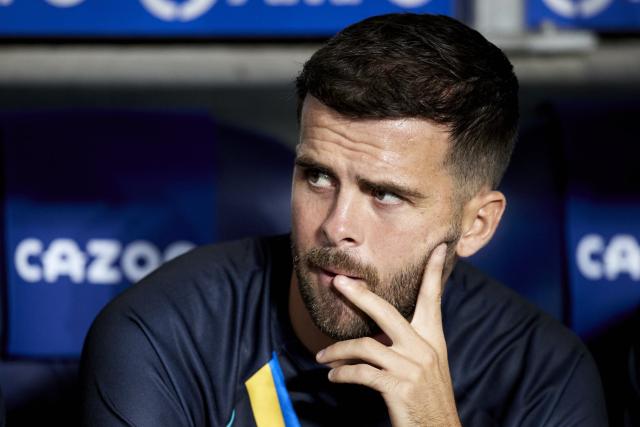 Da Parigi –  Miralem Pjanic lascerà il Barça, annuncia Xavi