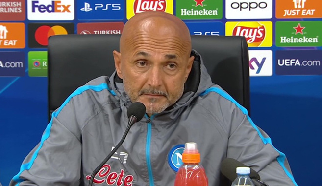 Champions League: la risposta spiritosa e spiritosa di Spalletti a un giornalista: “Se vuoi facciamo gruppo What’s App”