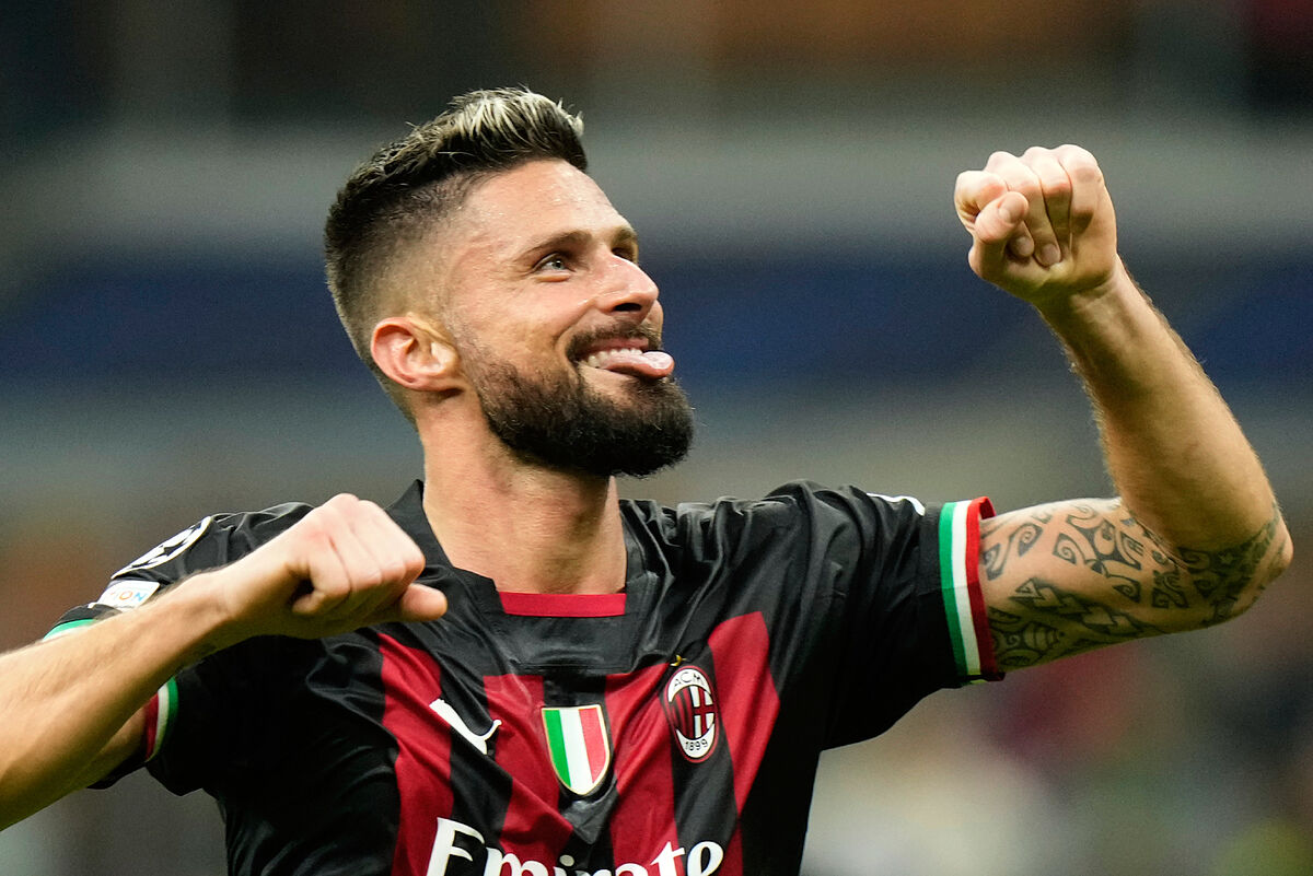 Champions League: Giroud, l’uomo che ha rotto la maledizione del ‘9’ e ha riportato il Milan in Europa