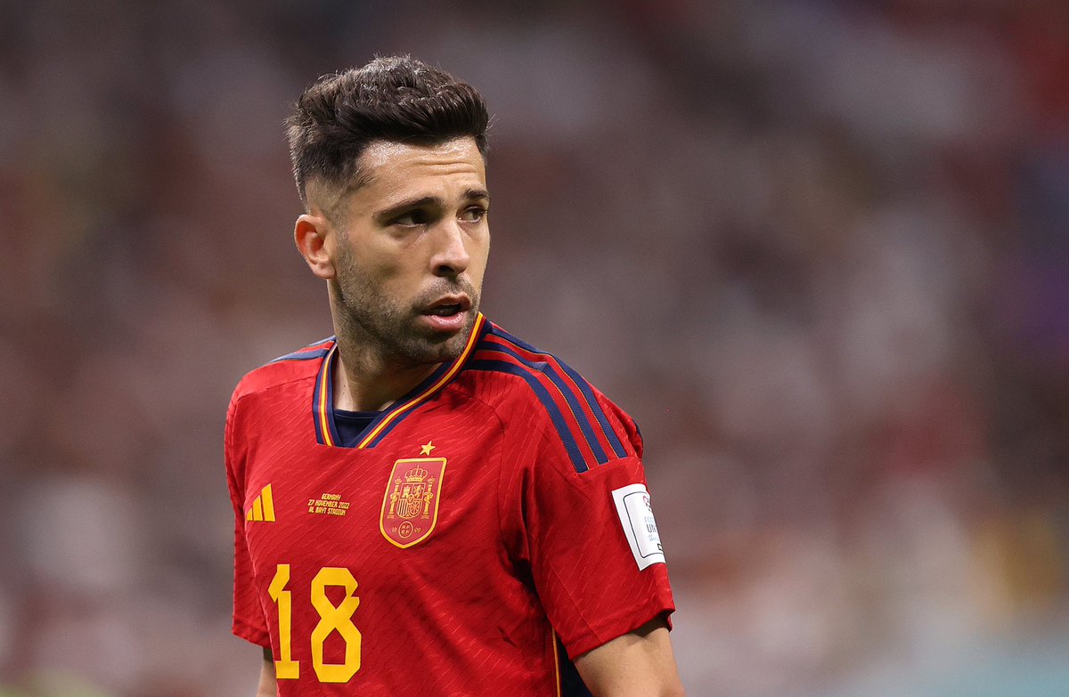 Da Twitter –  “Jordi Alba, giocatore di grande qualità.  È il miglior LB del mondo nel terzo finale.  Là’…