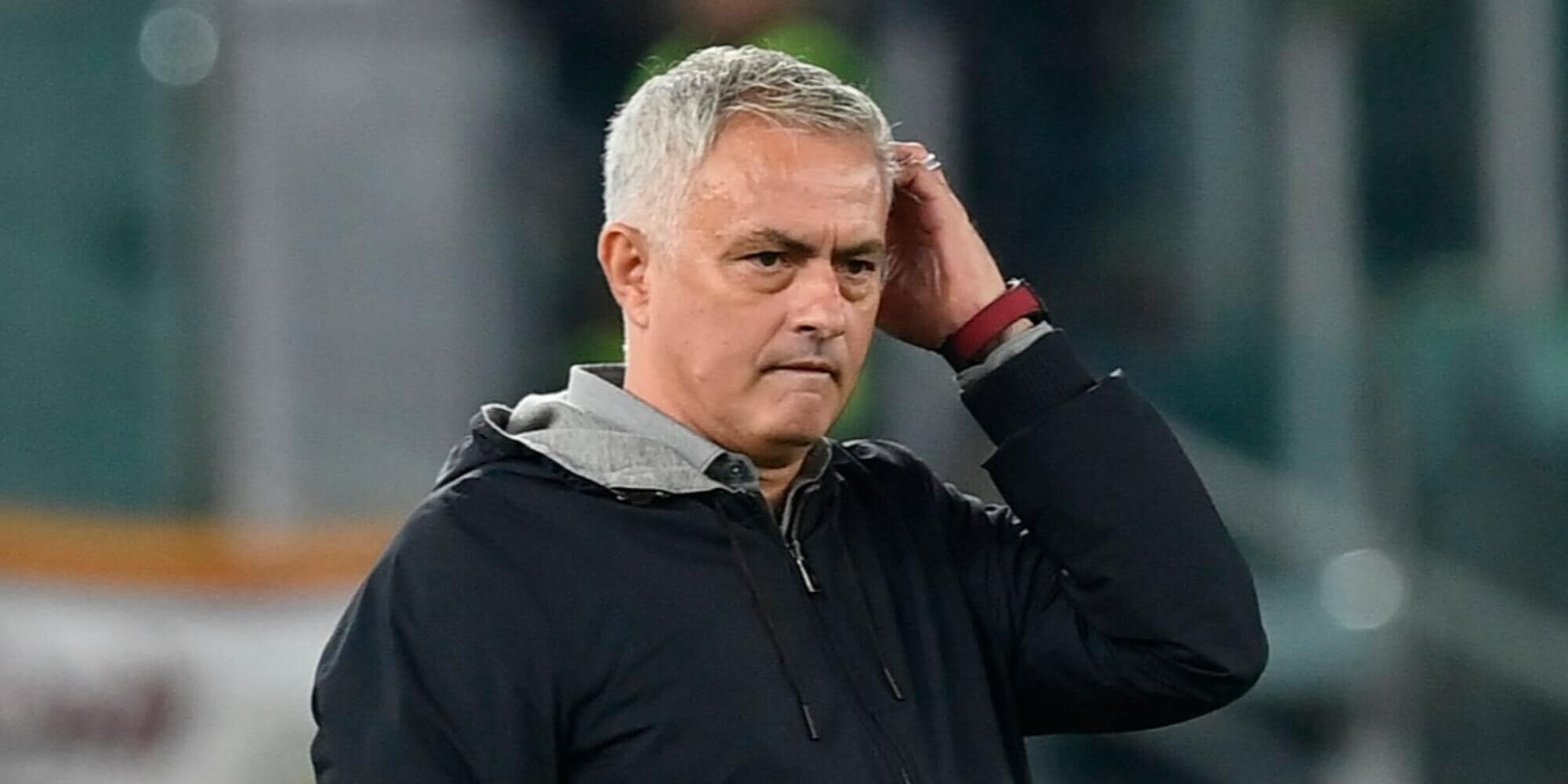 Tuttosport – Mourinho, il cinismo della Lazio e il peso di Dybala nella Roma