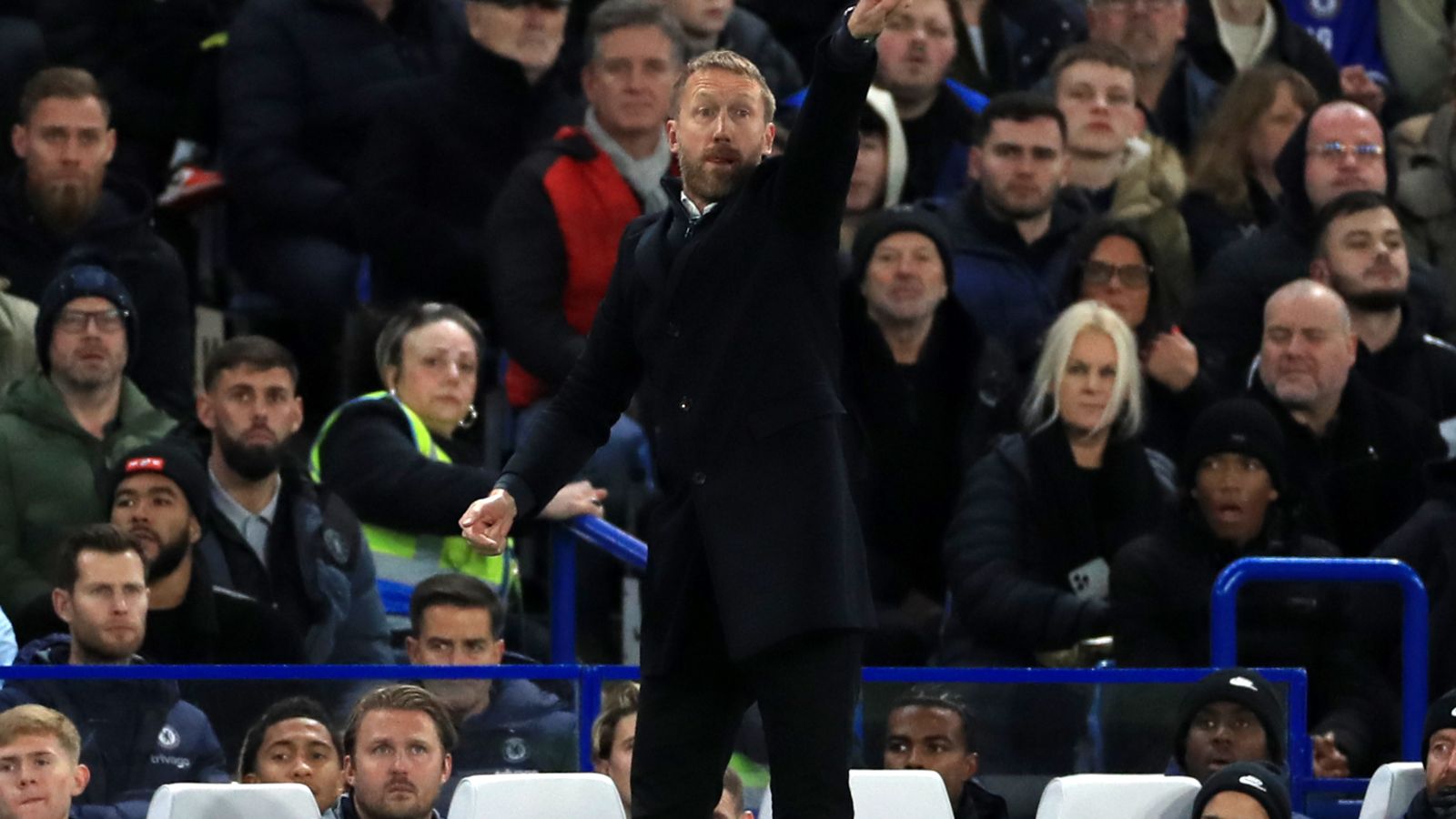 Graham Potter ammette che il Chelsea è in un momento “difficile” mentre esorta i suoi giocatori a “cavalcare la tempesta”