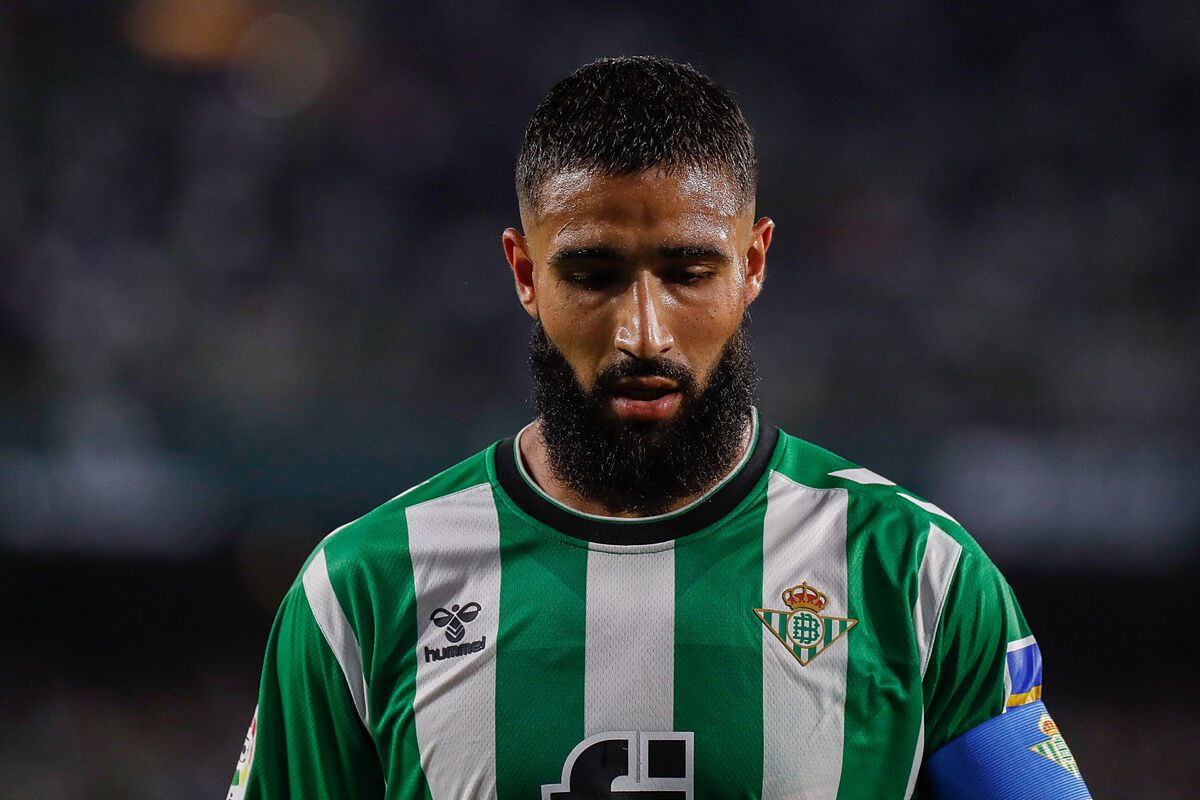 Betis: Fekir, dopo aver scoperto il suo grave infortunio: “Torna più forte”