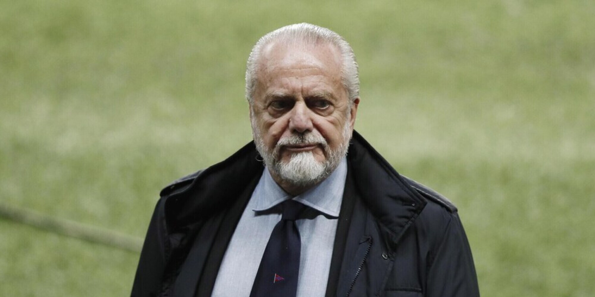 “Miglior Difensore della Premier: Napoli, Milan e Atalanta in Lotta per il Suo Acquisto”