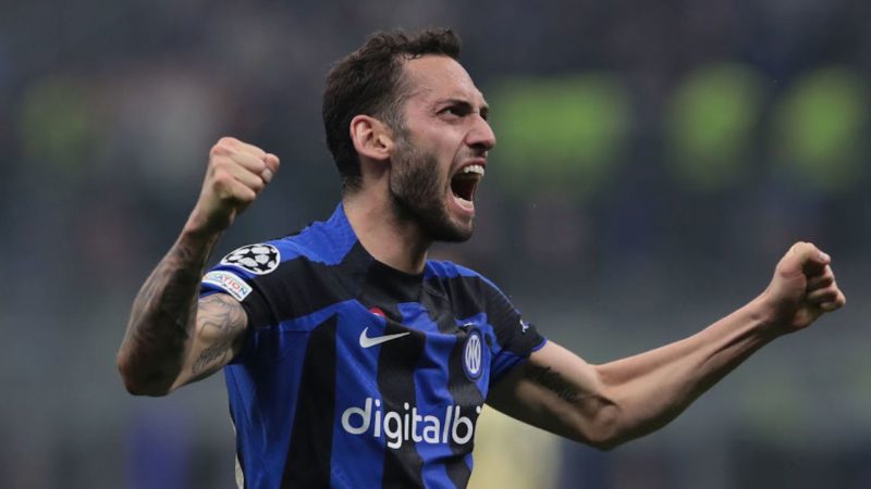 Calhanoglu: parole sul suo futuro e il confronto con Pirlo