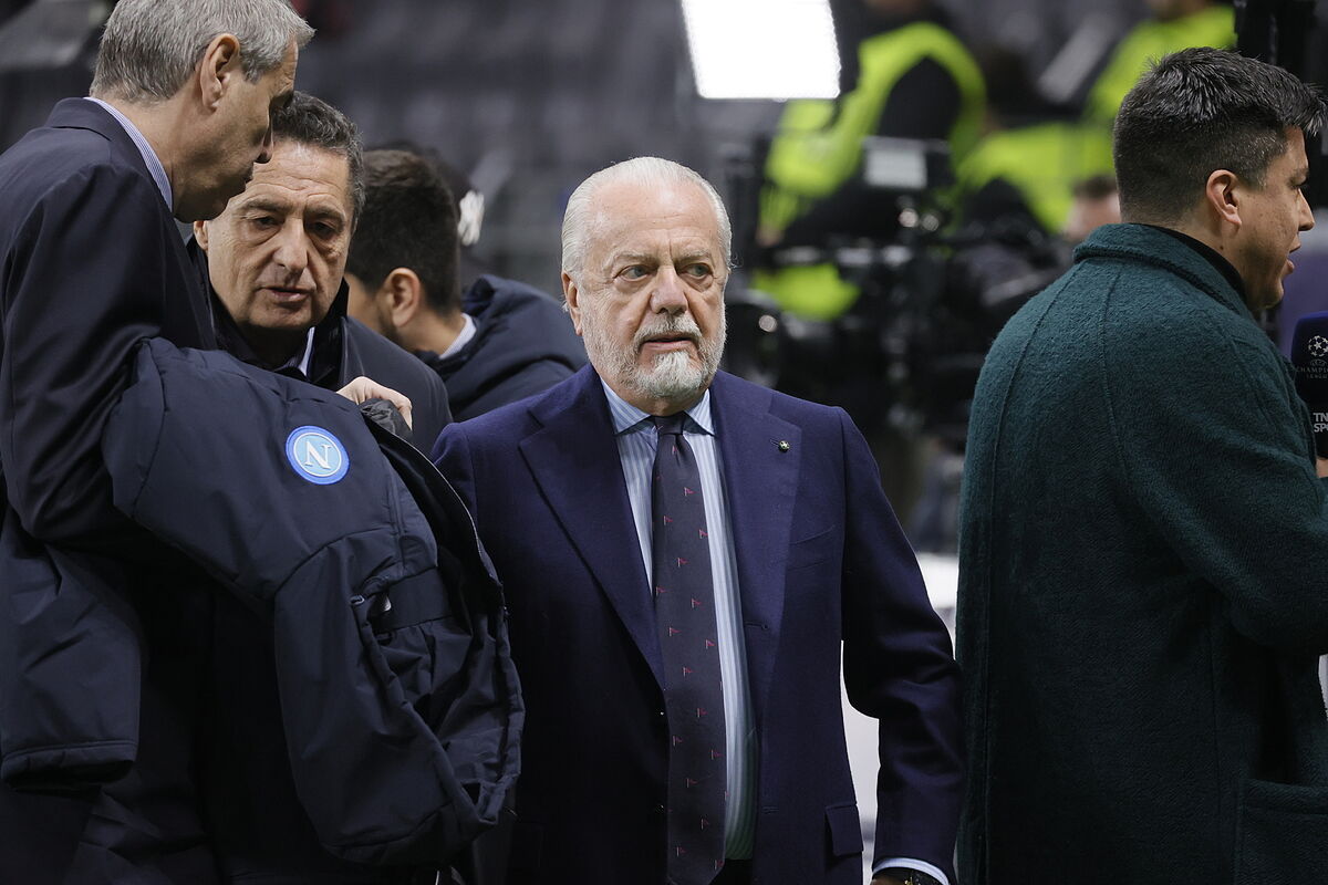 Serie A: La rabbia di De Laurentiis contro il calcio attuale, la Fifa e gli agenti: “Hanno rubato miliardi e miliardi”