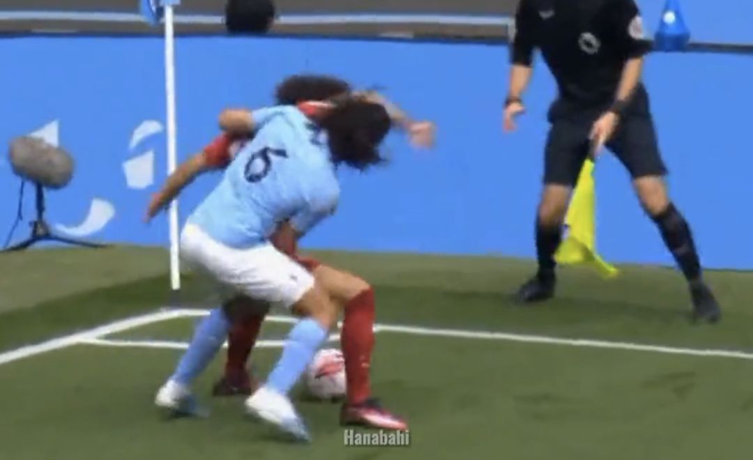 Mohamed Salah ha avuto un pomeriggio difficile contro il Manchester City