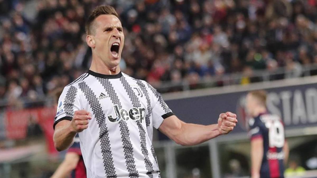 Gazzetta – Juve mercato: Milik riscattato dal Marsiglia per 7 milioni