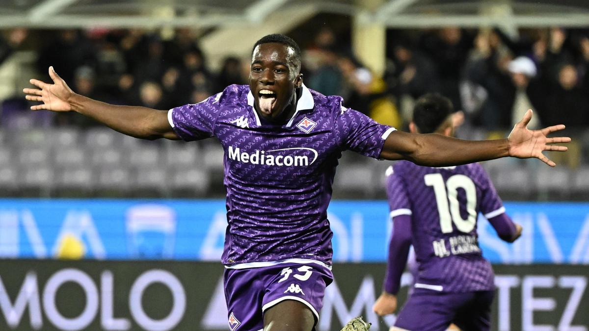 La Fiorentina supera la Lazio e insegue le posizioni europee