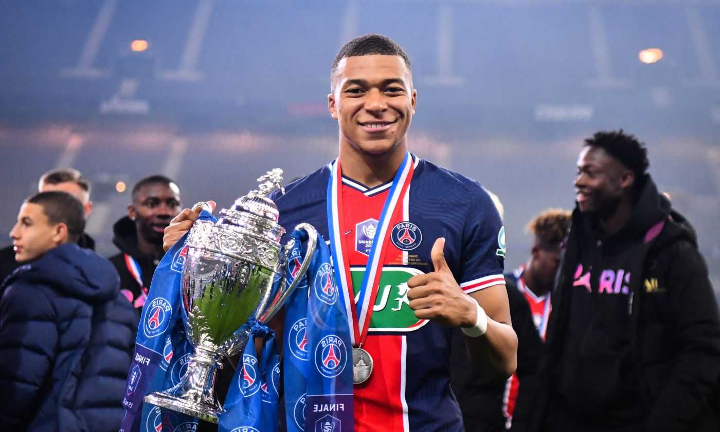 Real Madrid, Florentino Perez a Parigi: cosa sta succedendo con Mbappé|Mercato