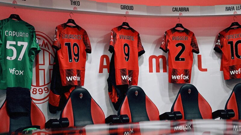 Serie A: contro il Cagliari i giocatori del Milan porteranno il cognome della madre sulla maglia