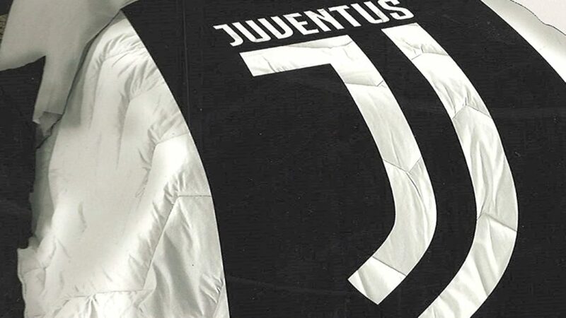 Juventus Trapunta in Morbida Microfibra per Letto Singolo Nuovo Logo Juve – CM 170 X 260 – – idea regalo juve