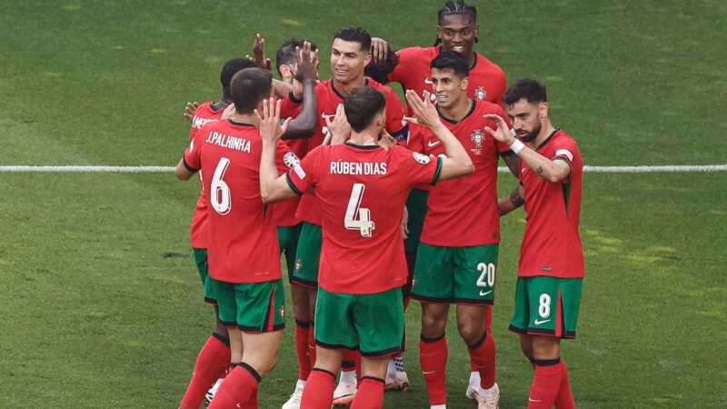 CM.com – Tris Portogallo a una Turchia da incubo: nuovo record di Ronaldo, è agli ottavi|Primapagina