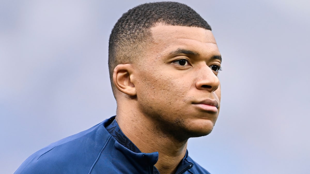 La situazione di Kylian Mbappe “non è facile”, dice Konate dopo che il capitano della Francia è stato escluso dalla squadra