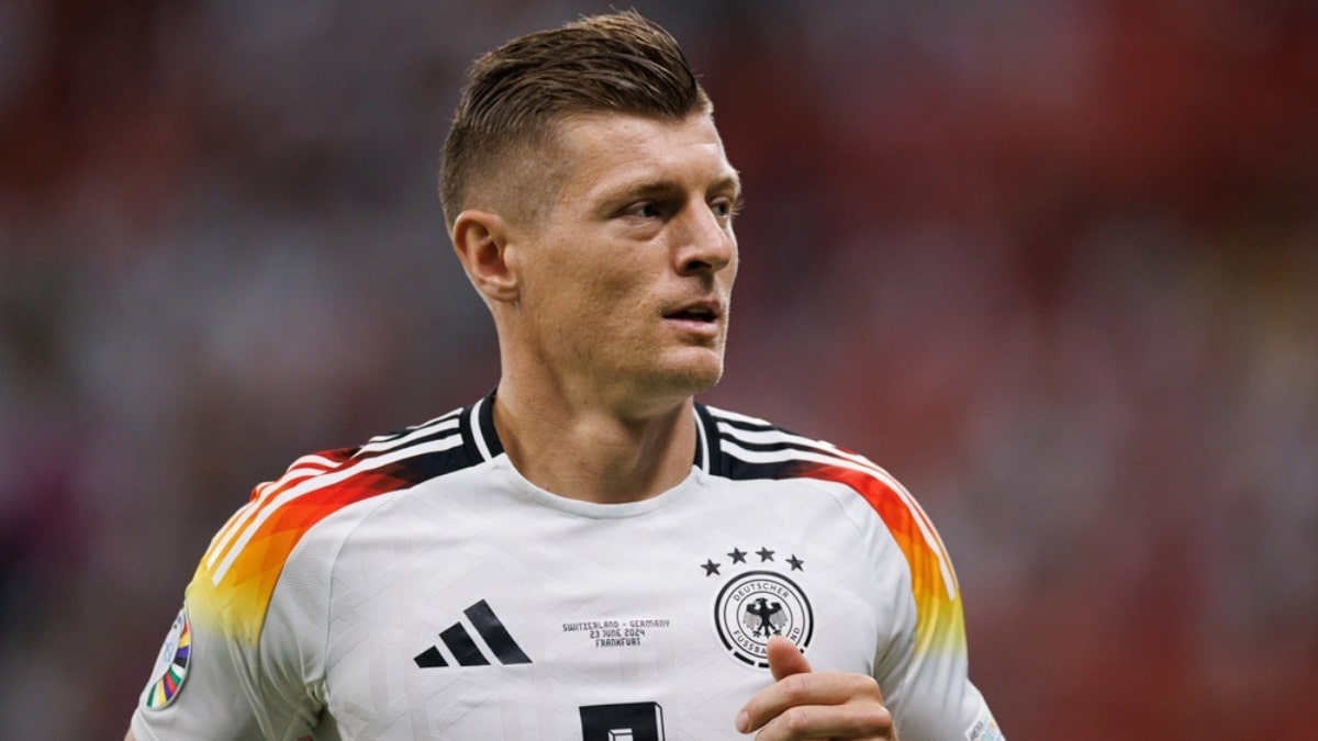 Kroos difende Taylor per aver saltato il fallo di mano di Cucurella a Euro 2024