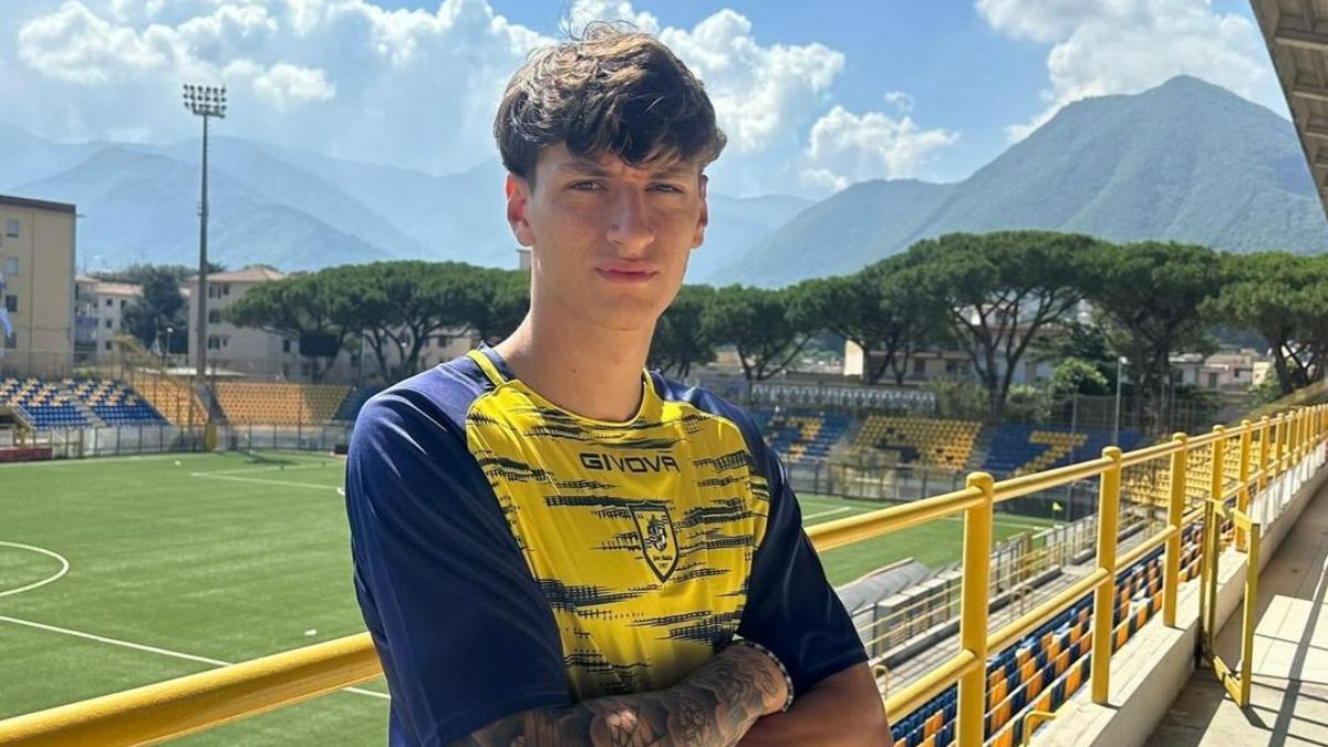 Romano Floriani Mussolini, in prestito alla Juve Stabia di Serie B