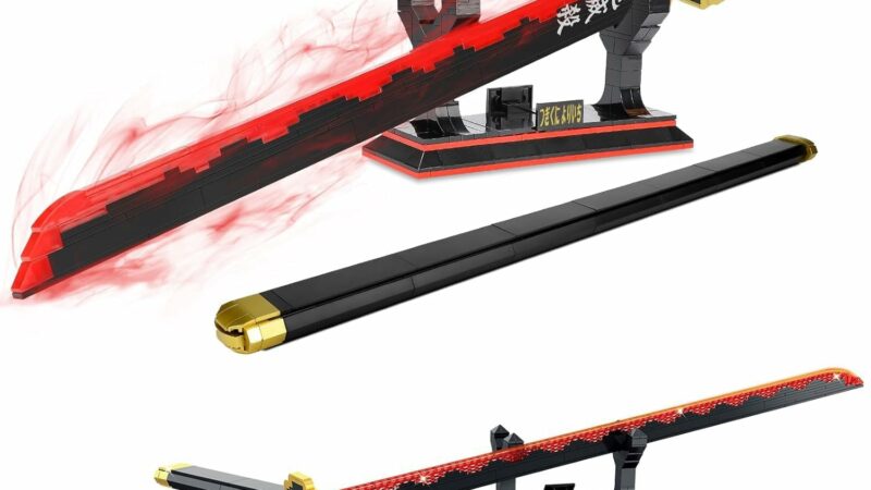 QLT Ideas – Katana per cosplay Tsugikuni Yoriichi dell’anime Demon Slayer, mattoncini decorativi per adulti ragazzi da 6 a 16 anni, 606 pezzi, con fodero e supporto – idea regalo inter