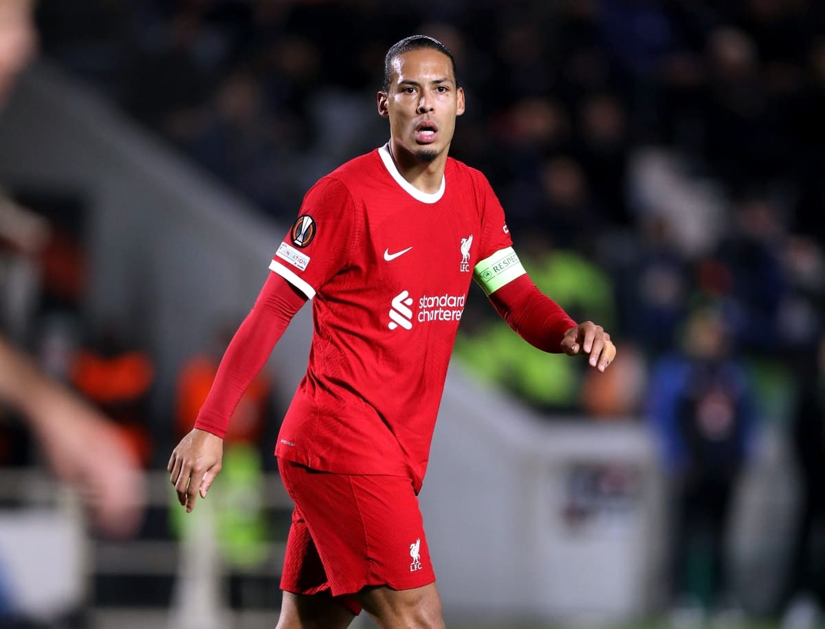 Il capitano del Liverpool Van Dijk si è rilassato nonostante il contratto in scadenza