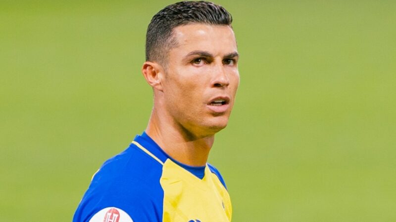 I gol di Ronaldo illuminano la AFC Champions League… dopo che l’attaccante inveisce contro l’arbitro