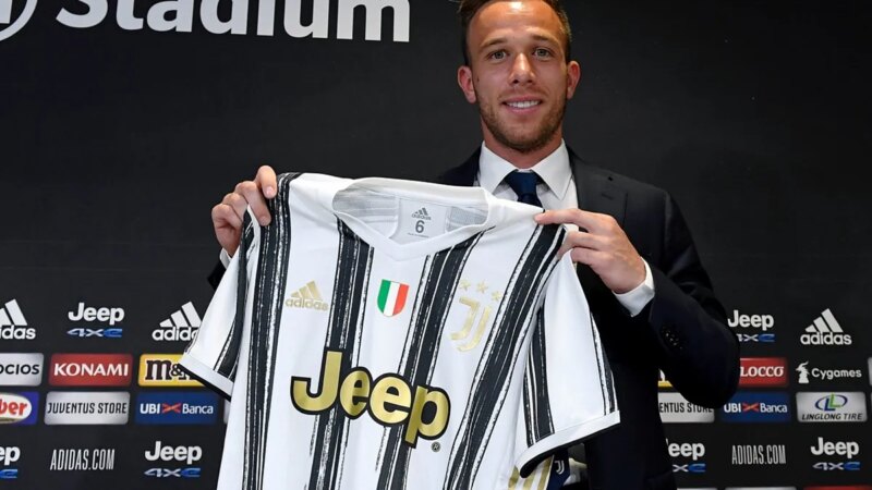 La Juventus iscrive Arthur Melo in Champions League