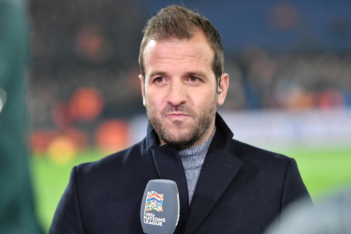 Meglio di Bellingham – Van der Vaart punta il centrocampista del Liverpool in vetta