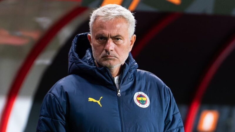 Onore anche se Mourinho vede il rosso