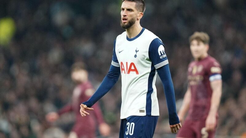 Il centrocampista del Tottenham Bentancur si è preparato per sette giornate di squalifica