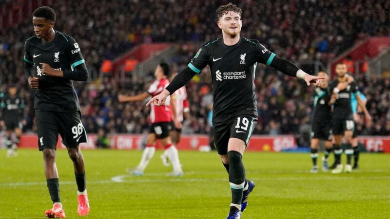 I Reds continuano la marcia nonostante la vivace rimonta del Southampton