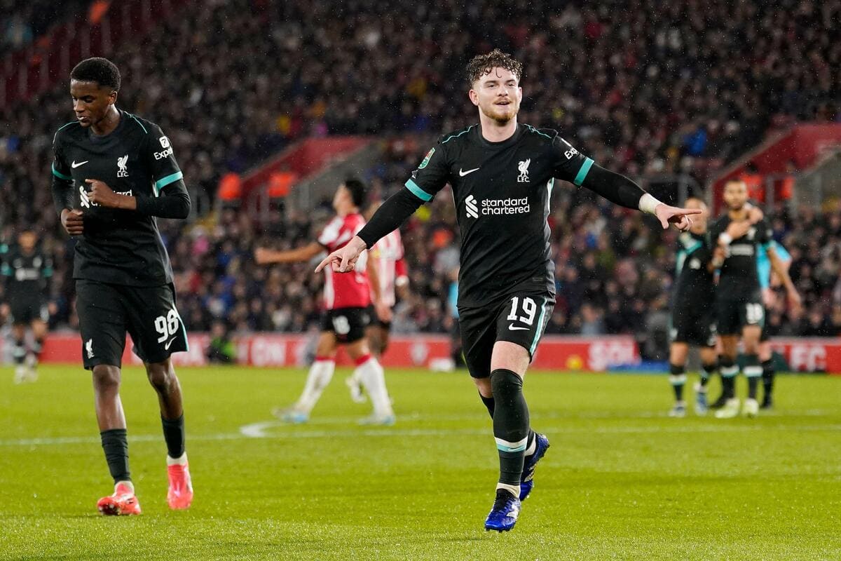 I Reds continuano la marcia nonostante la vivace rimonta del Southampton