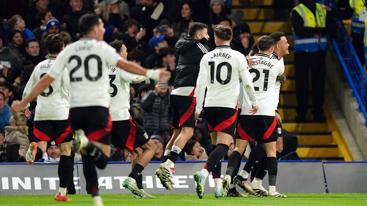 Il Fulham batte il Chelsea, il Forest batte gli Spurs