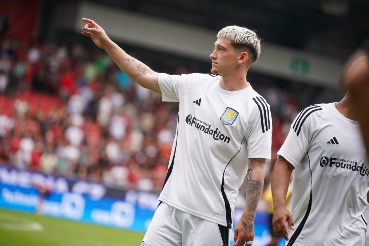 Il Leeds in pole position per ingaggiare la stella dell’Aston Villa con 15 gol