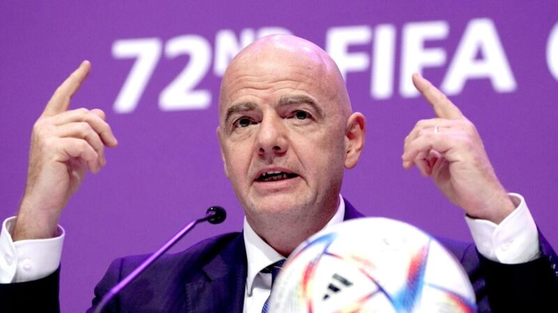 Infantino predica un messaggio di unità dopo aver consegnato all’Arabia Saudita la Coppa del Mondo 2034