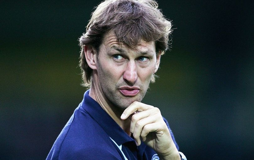 ‘Lavorare con Tony Adams è stato fantastico. Ero assolutamente distrutto, ma era esattamente ciò di cui avevo bisogno. Mi ha rafforzato e non avevo paura di nulla’: come la leggenda dell’Arsenal ha aiutato il difensore della Premier League a prepararsi in terza divisione