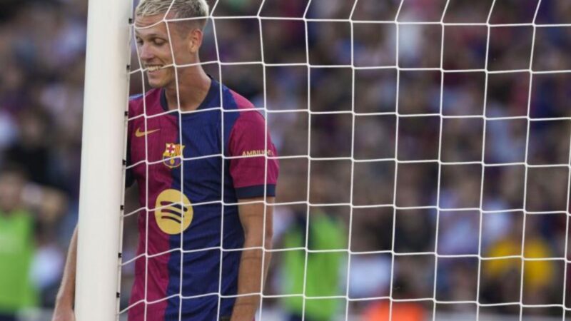 La RFEF non smentisce la Liga: niente licenze per Dani Olmo e Pau Víctor