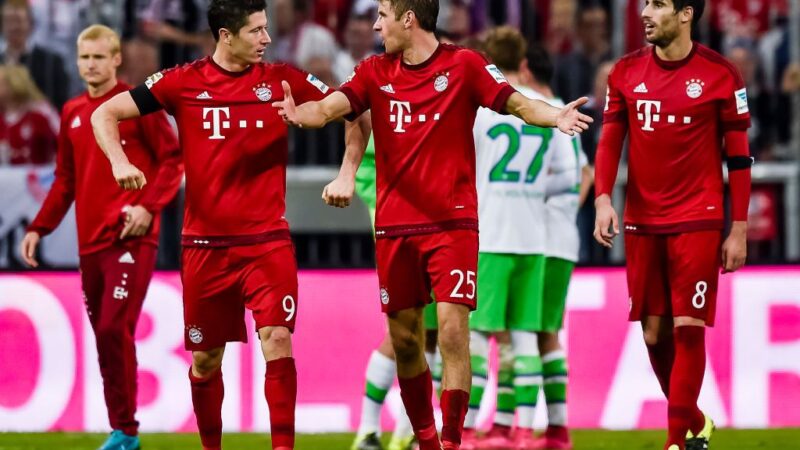 “Segnare cinque gol in nove minuti è una cosa epica. Qualcuno ha realizzato un’altra occasione sulla linea e dopo mi sono arrabbiato un po’: ne avrei potute avere sei!’: Robert Lewandowski si lamenta di non aver realizzato una doppia tripletta mentre era al Bayern Monaco